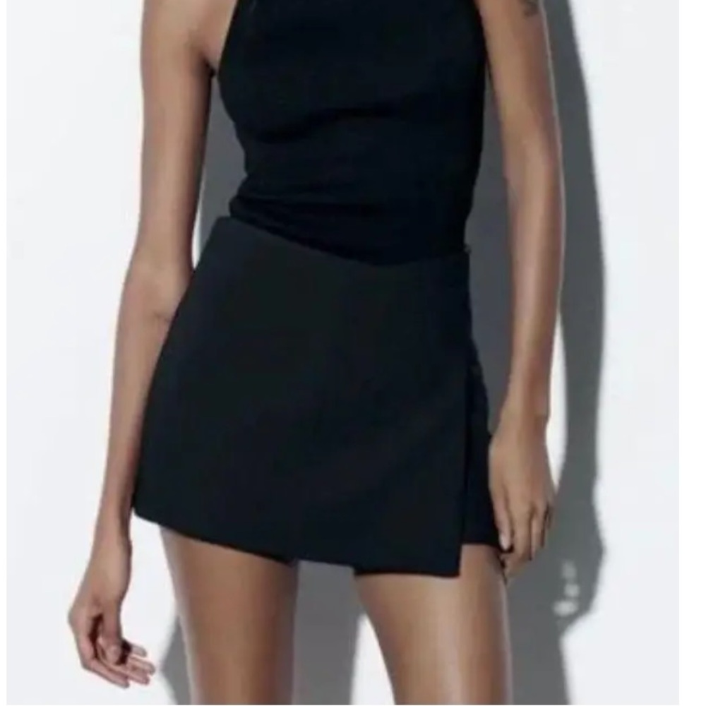 Zara Black Asymmetrical Skirt